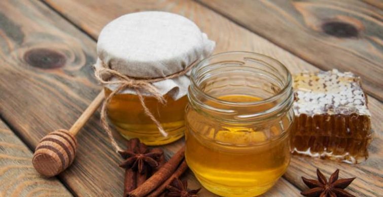 Меру нужно знать: медики рассказали, сколько мёда можно съесть в день без вреда itemprop=