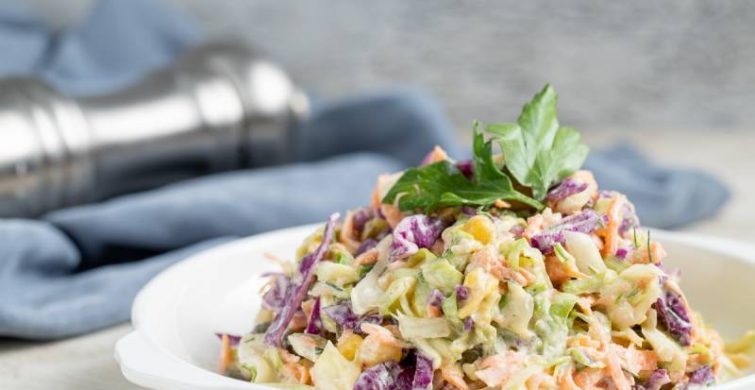 Рецепты салатов: простые и вкусные салаты с минимальными затратами itemprop=