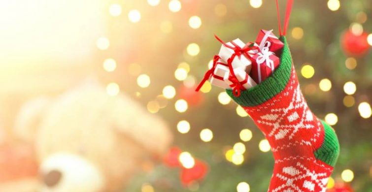 Рождественский Сочельник отмечают 6 января 2024 года, главными традициями праздника являются коляда и гадания itemprop=