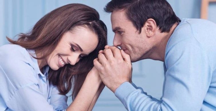 Психологи предлагают работающие способы сохранить с мужем тёплые отношения