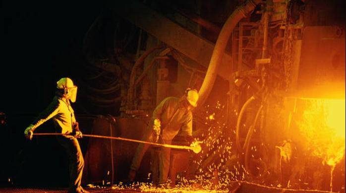 День металлурга 2023 года в России будут отмечать 16 июля, поздравления в стихах и прозе