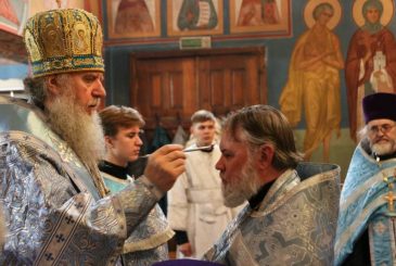Успение Пресвятой Богородицы отмечают 28 августа ежегодно