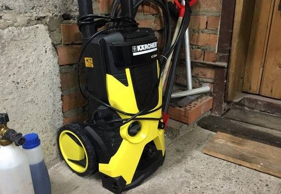 Почему клининговая техника Karcher – лучший выбор для дома и производства itemprop=