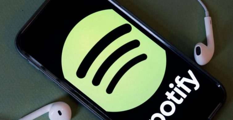 Spotify объявил, когда перестанет работать в России itemprop=