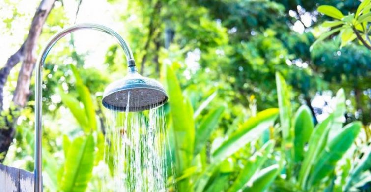 Летний душ и сбор осадков: как можно сэкономить воду на даче itemprop=