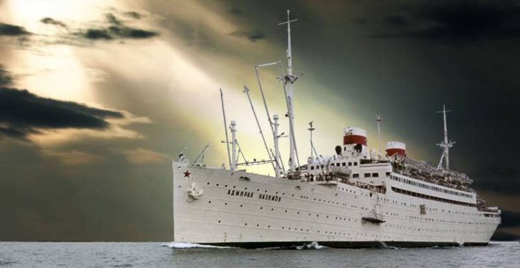Советский «Титаник»: почему пароход «Адмирал Нахимов» затонул и убил 423 человека