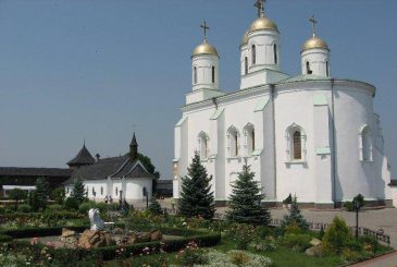 Праздники, обычаи и запреты на 27 августа 2025 года