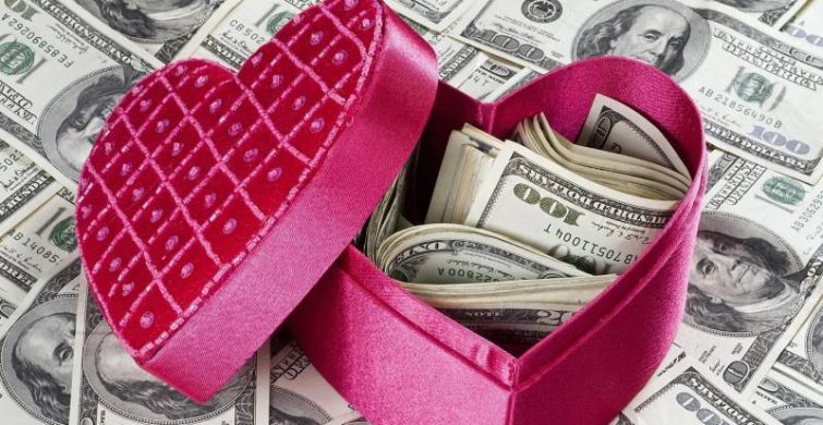 Любовь или богатство: 5 знаков зодиака, для которых деньги важнее