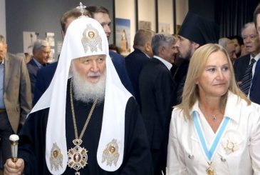 В Храме Христа Спасителя главный женский орден РПЦ получила Елена Батурина